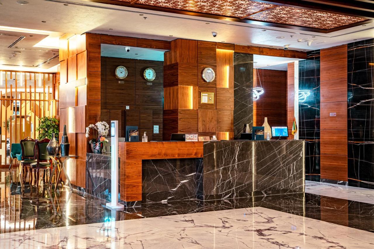 Luxe Grand Hotel Apartments Sharjah Esterno foto The lobby of the hotel