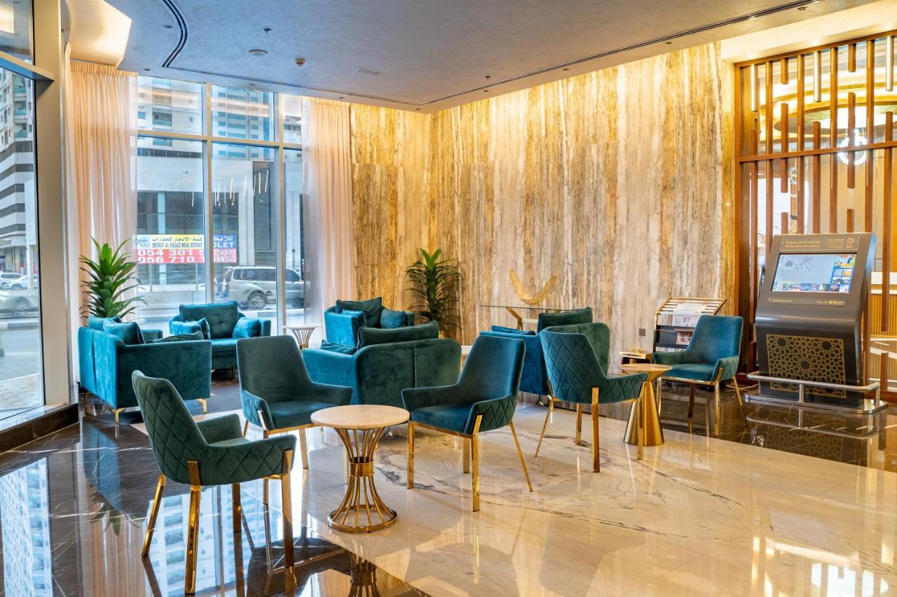 Luxe Grand Hotel Apartments Sharjah Esterno foto Lobby