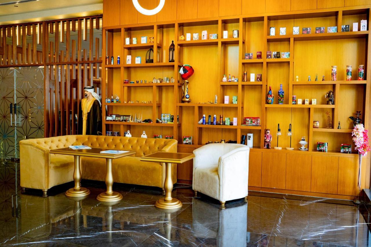 Luxe Grand Hotel Apartments Sharjah Esterno foto The lobby of the hotel